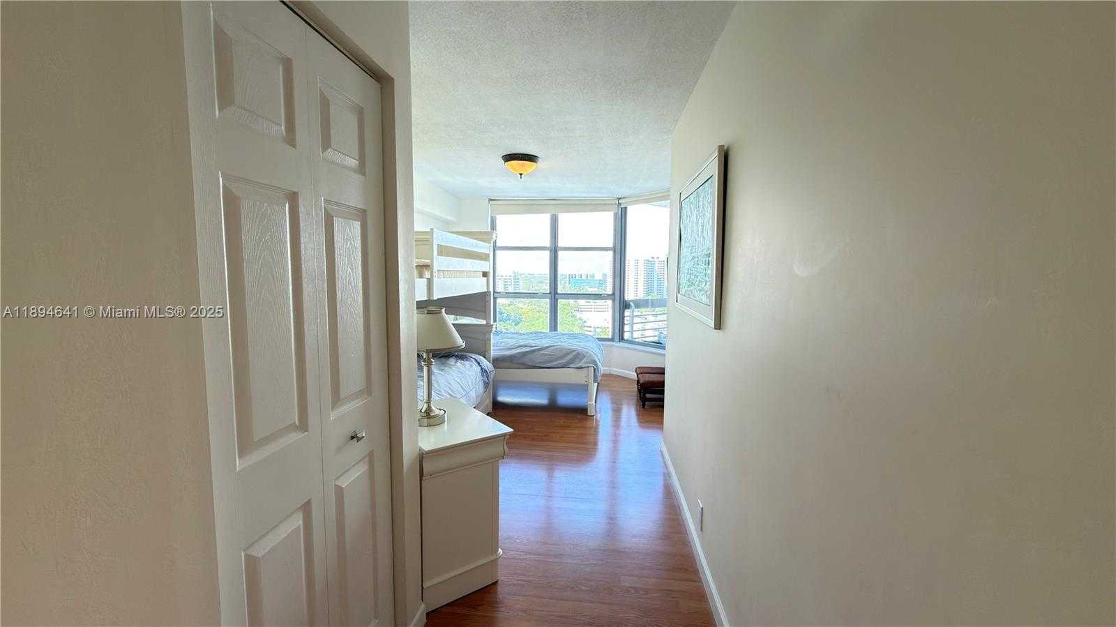 Small Image of 3530 WEST MYSTIC POINTE DR #1602, Aventura Number 50