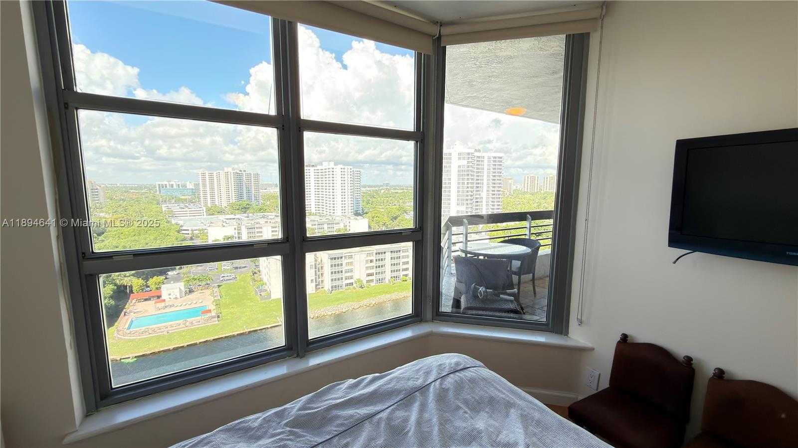 Small Image of 3530 WEST MYSTIC POINTE DR #1602, Aventura Number 60