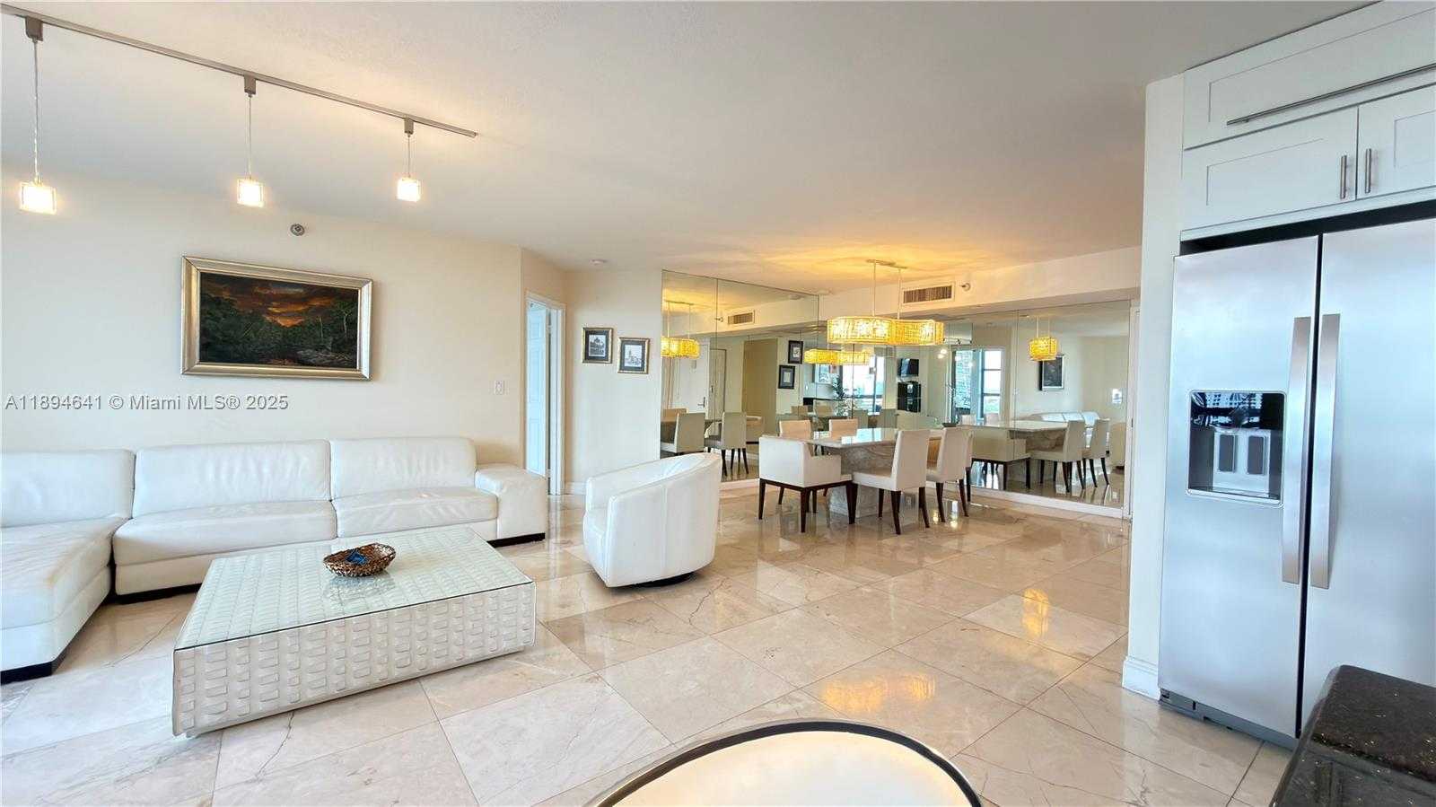Small Image of 3530 WEST MYSTIC POINTE DR #1602, Aventura Number 7