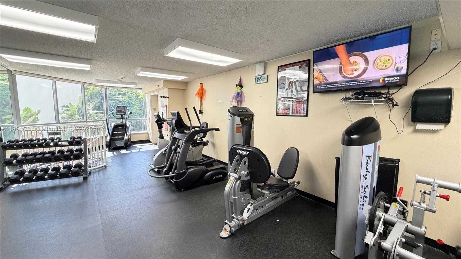 Small Image of 3530 WEST MYSTIC POINTE DR #1602, Aventura Number 76
