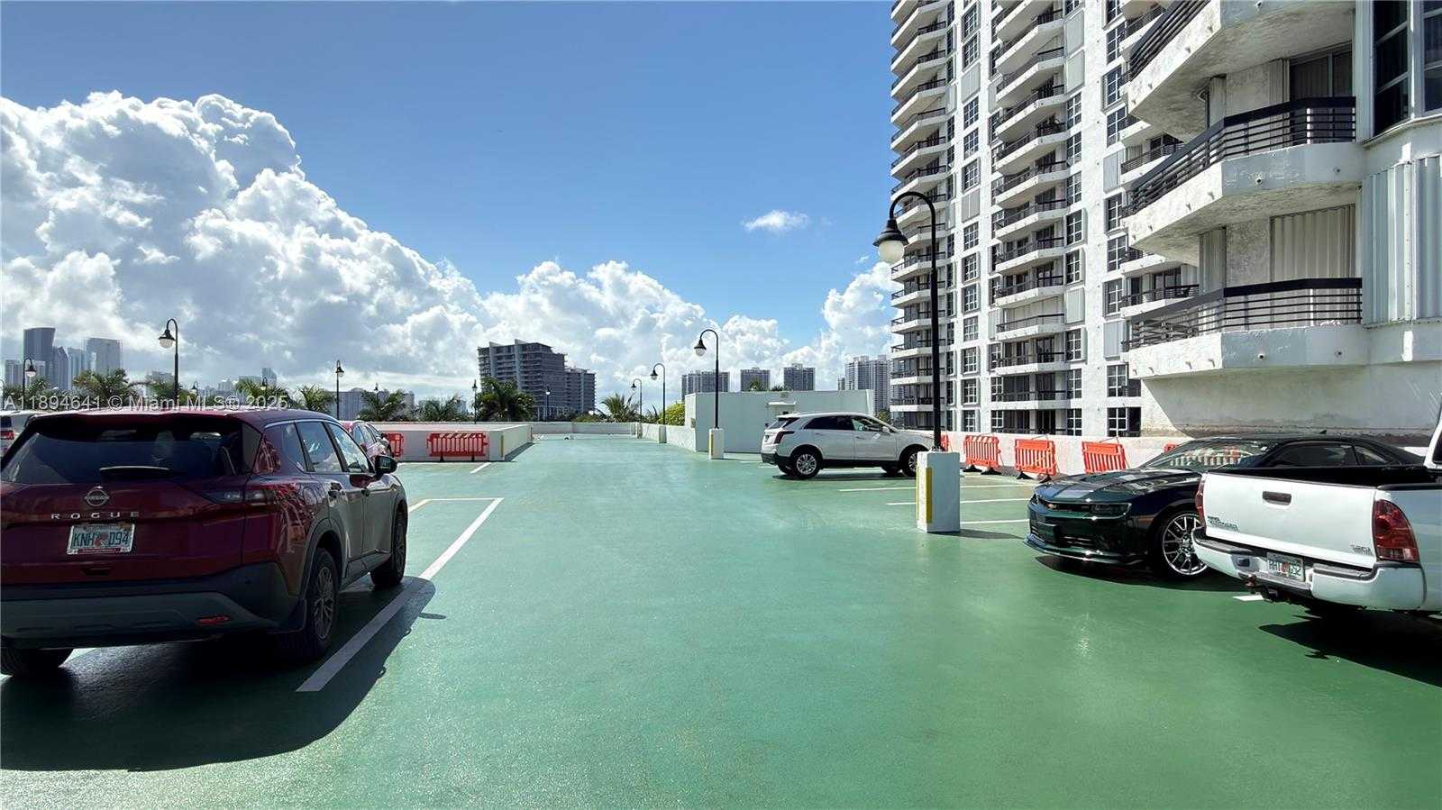 Small Image of 3530 WEST MYSTIC POINTE DR #1602, Aventura Number 79