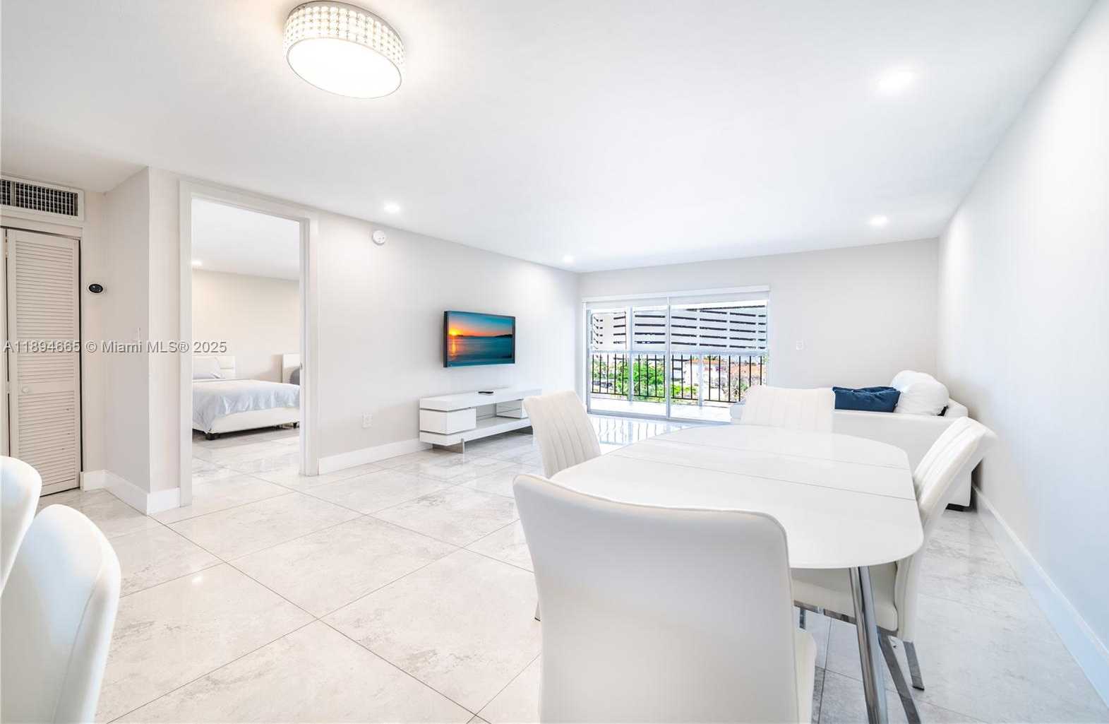 Small Image of 201 178TH DR #537, Sunny Isles Beach Number 10