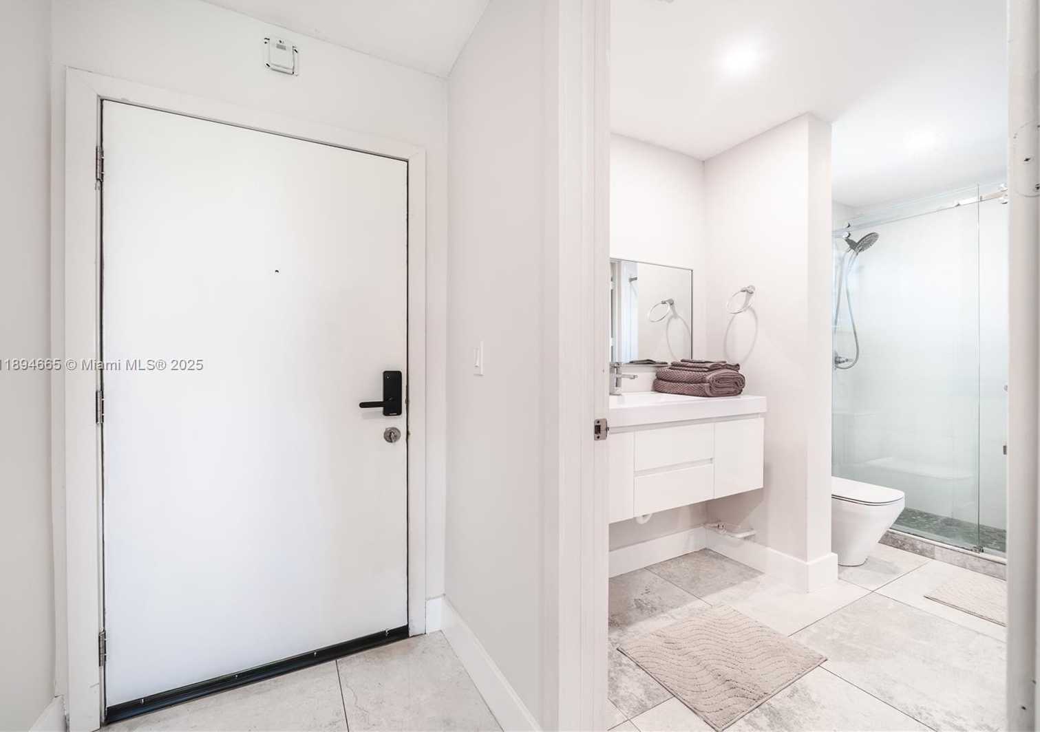 Small Image of 201 178TH DR #537, Sunny Isles Beach Number 14