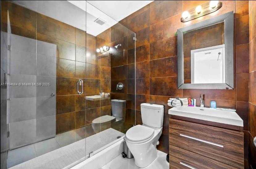 Small Image of 3427 FROW AVE, Miami Number 20