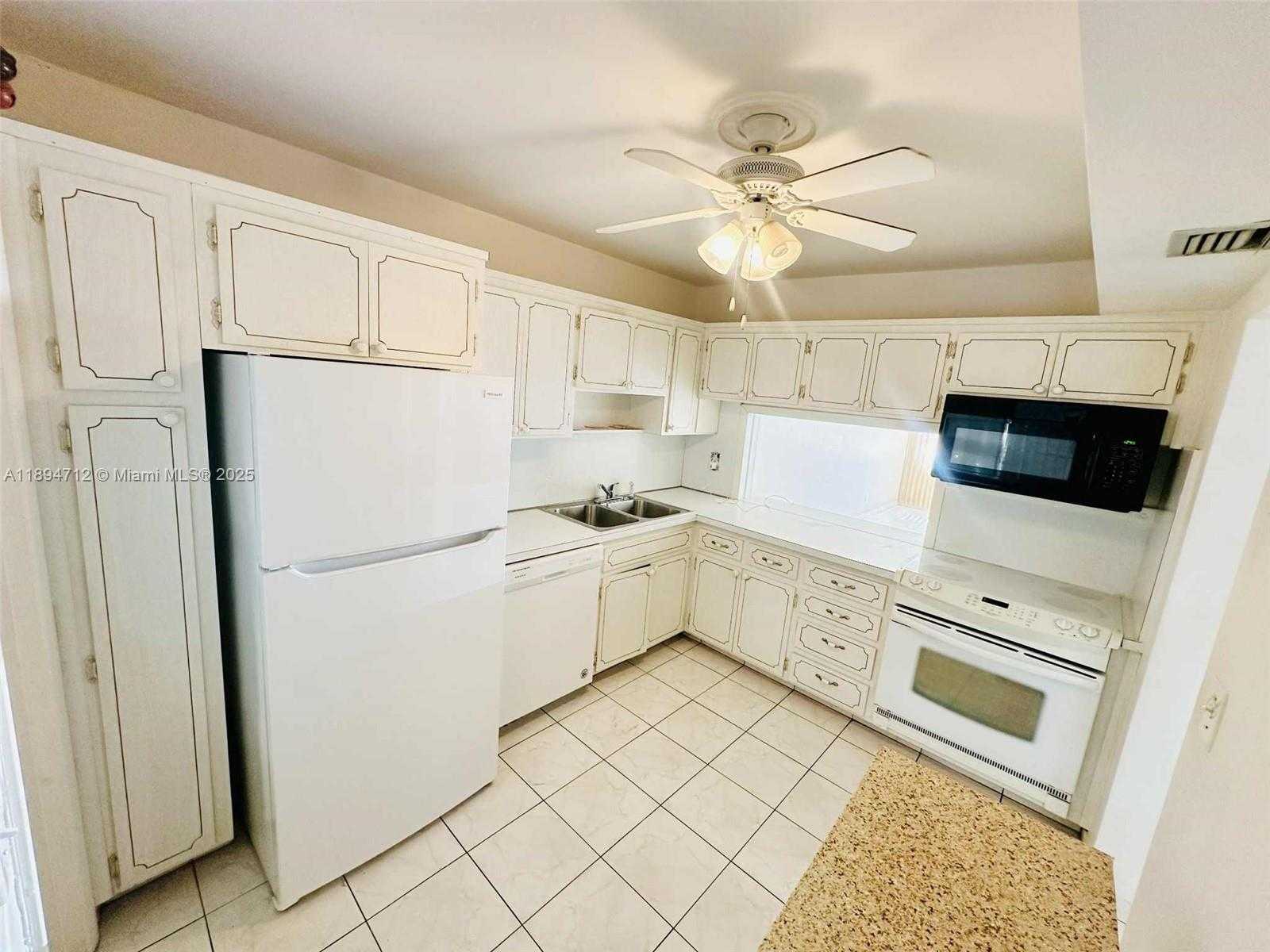 Small Image of 330 SOUTH EAST 2ND ST #102H, Hallandale Beach Number 6