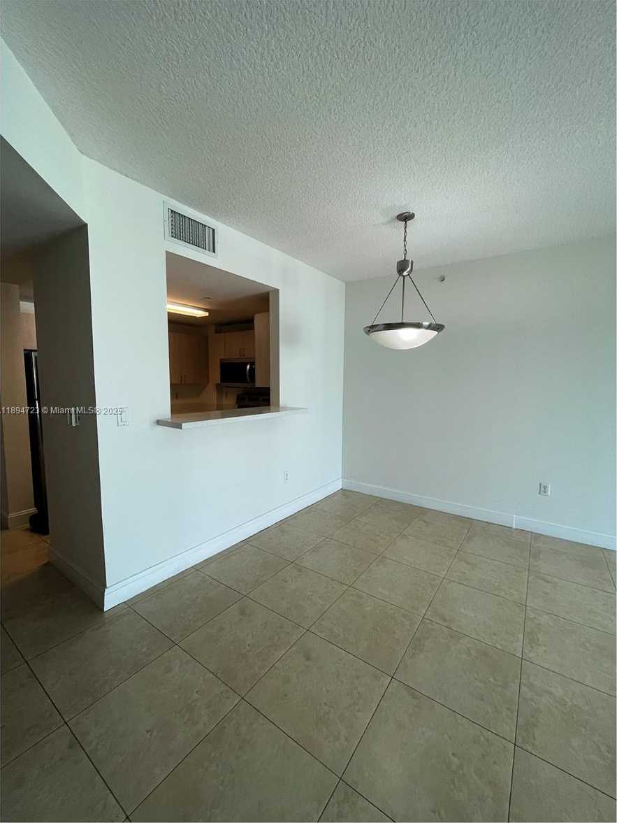 Small Image of 50 MENORES AVE #717, Coral Gables Number 19