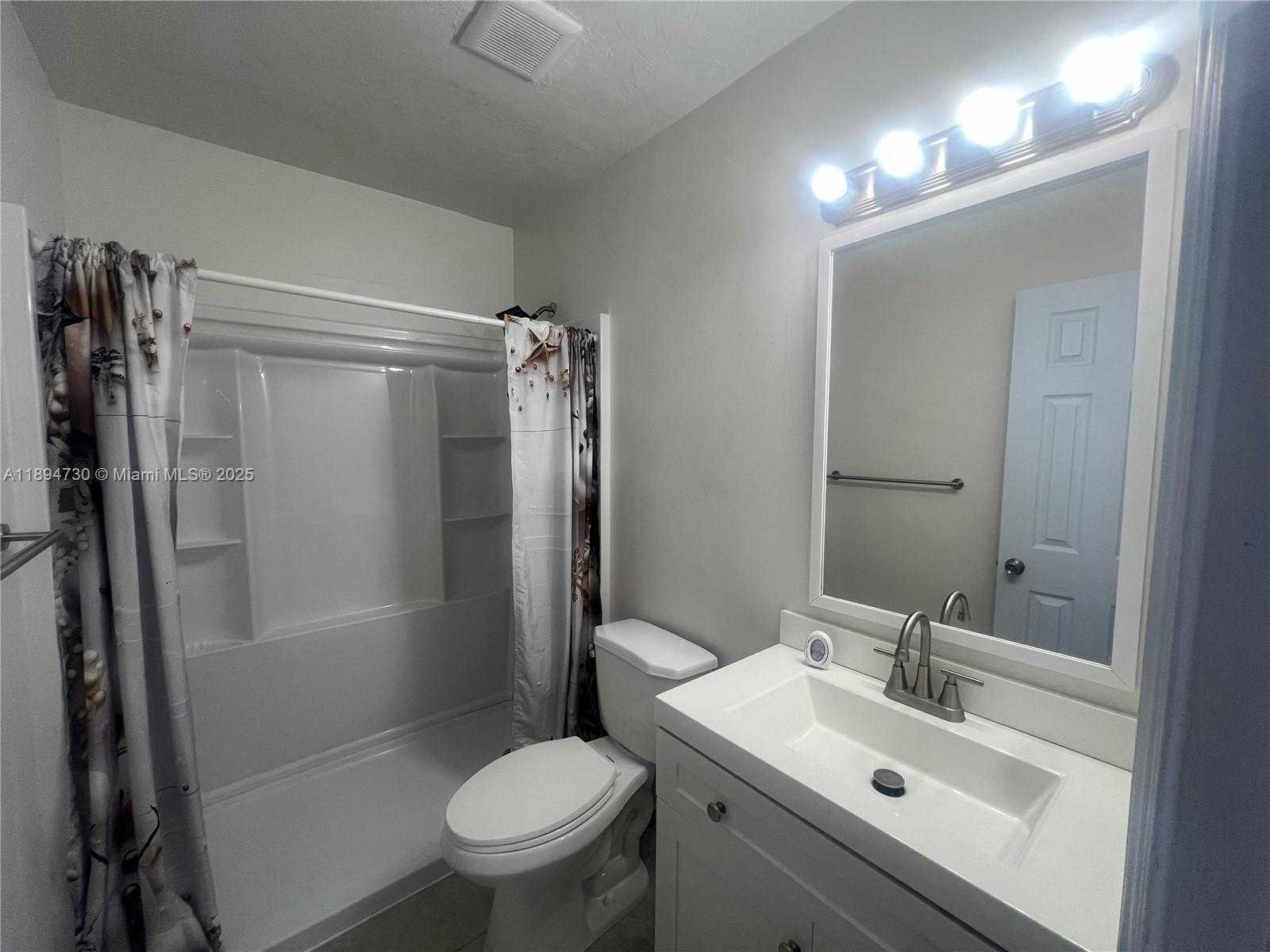 Small Image of 26121 SOUTH WEST 130TH AVE, Homestead Number 19