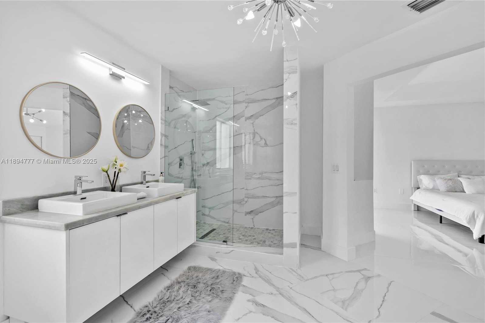 Small Image of 6644 NORTH WEST 107TH PL, Doral Number 21