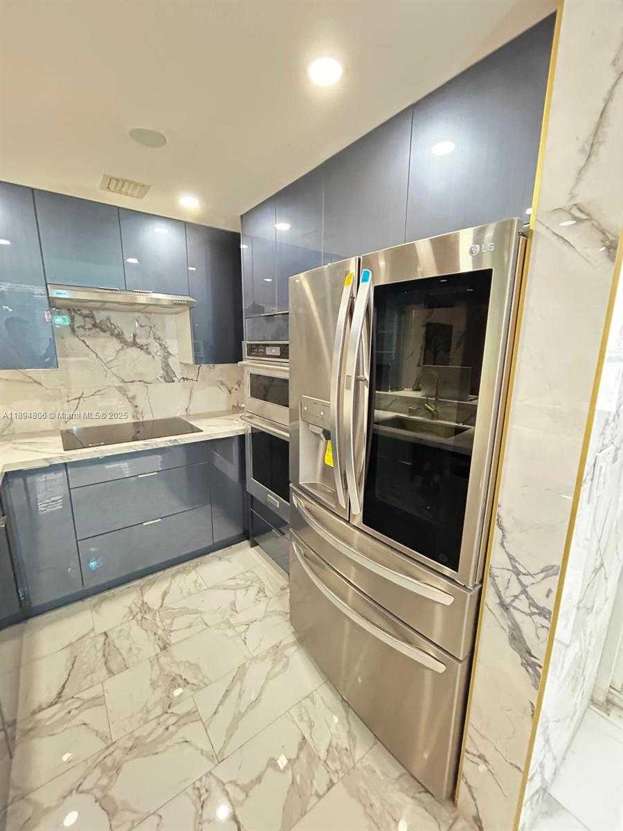 Small Image of 601 NORTH EAST 23RD ST #903, Miami Number 13