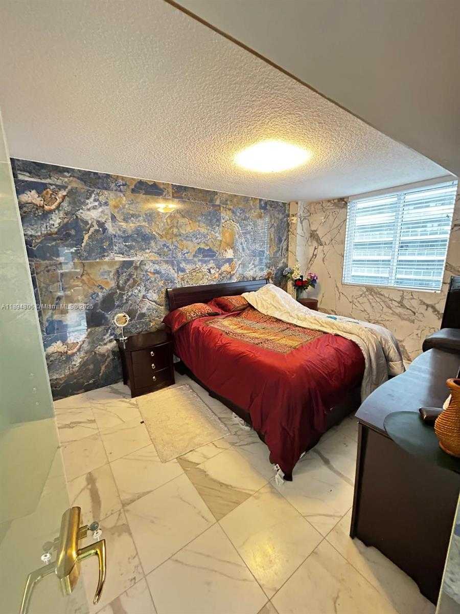 Small Image of 601 NORTH EAST 23RD ST #903, Miami Number 14