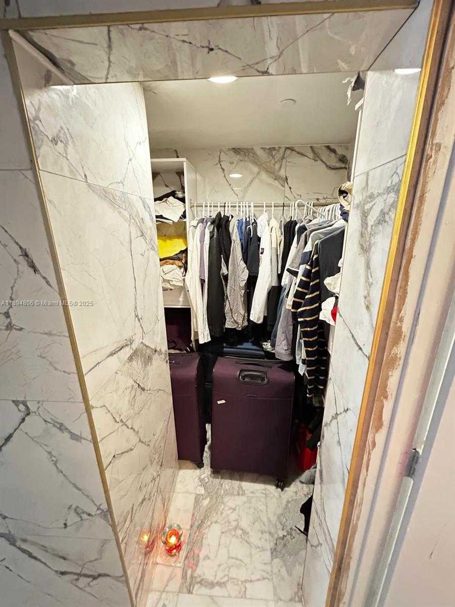 Small Image of 601 NORTH EAST 23RD ST #903, Miami Number 24