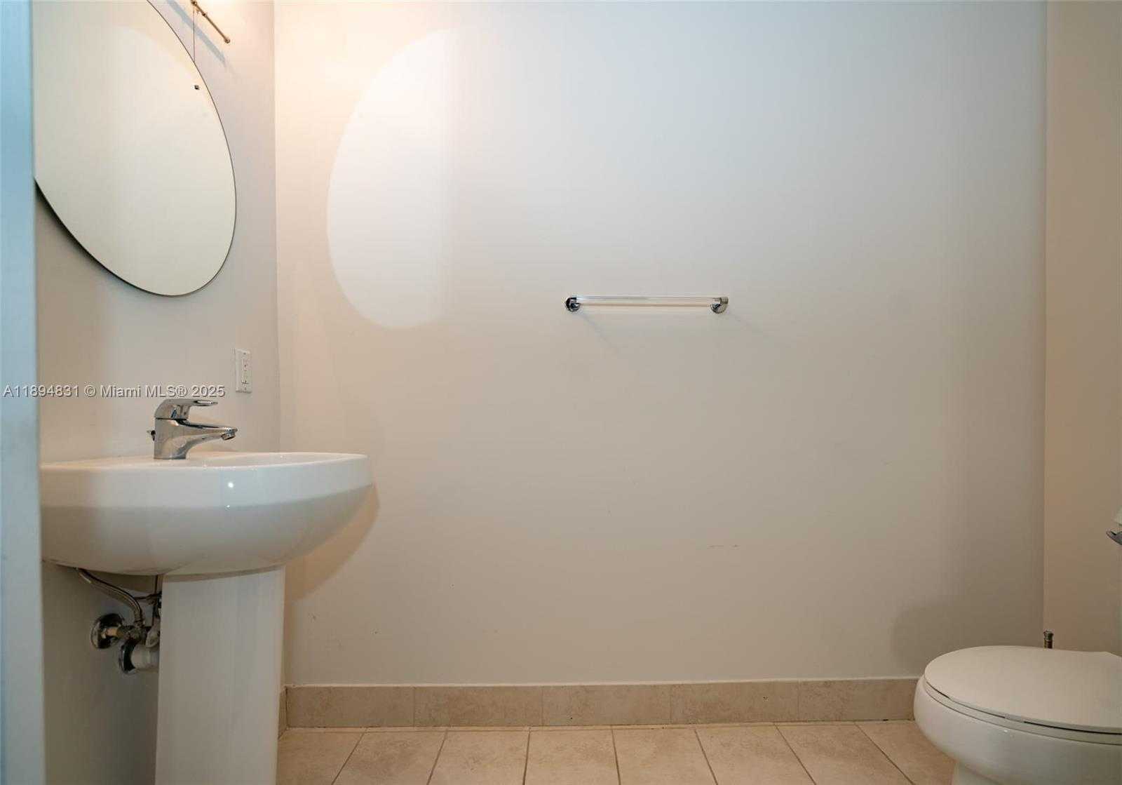 Small Image of 1900 NORTH BAYSHORE DR #3501, Miami Number 3