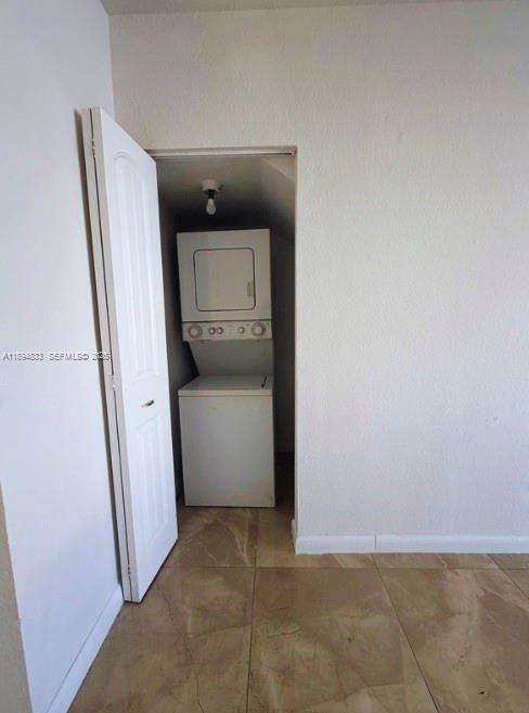 Small Image of 438 NORTH WEST 84TH TER #438, Miami Number 12