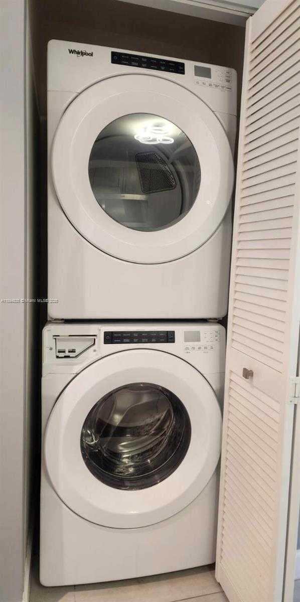 Small Image of 5350 NORTH WEST 84TH AVE #1818, Doral Number 14