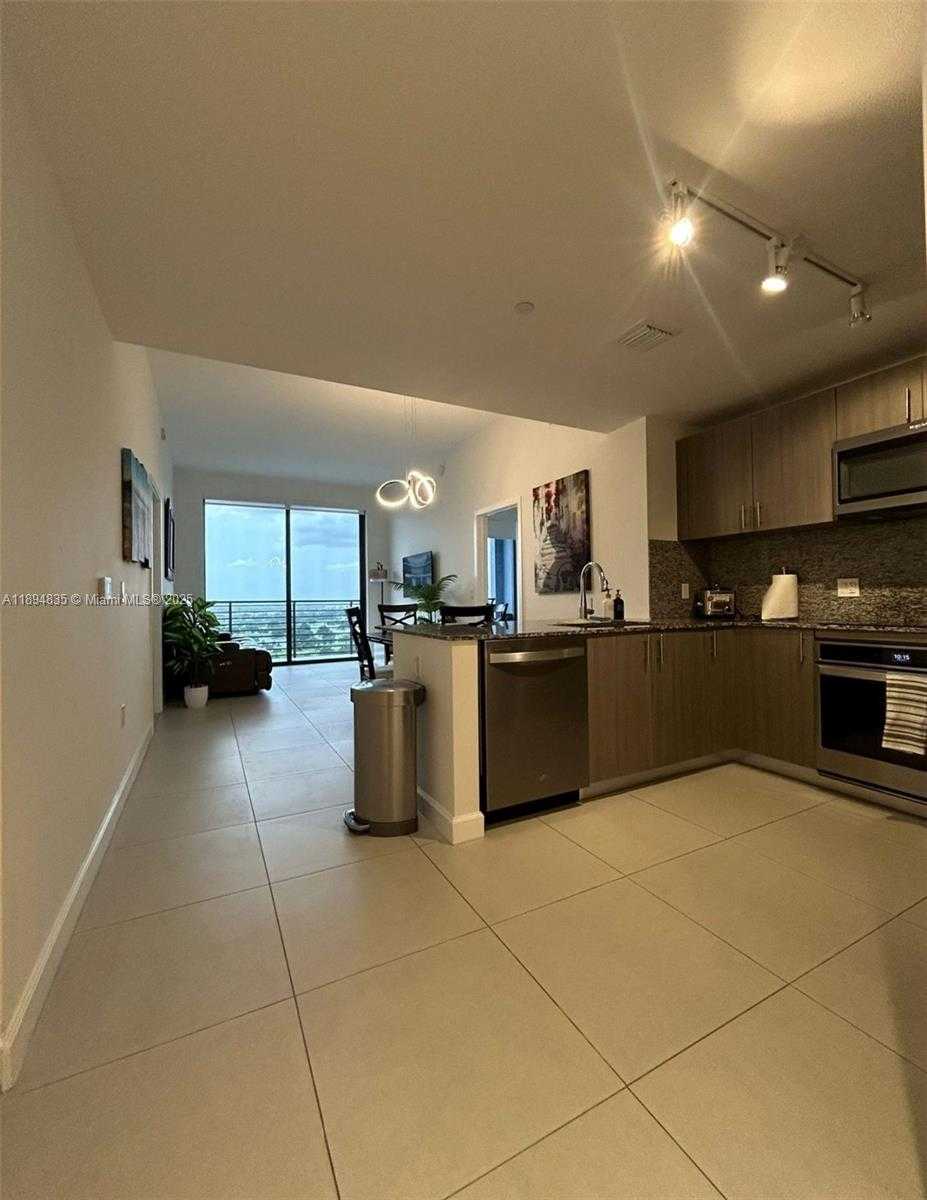 Small Image of 5350 NORTH WEST 84TH AVE #1818, Doral Number 5