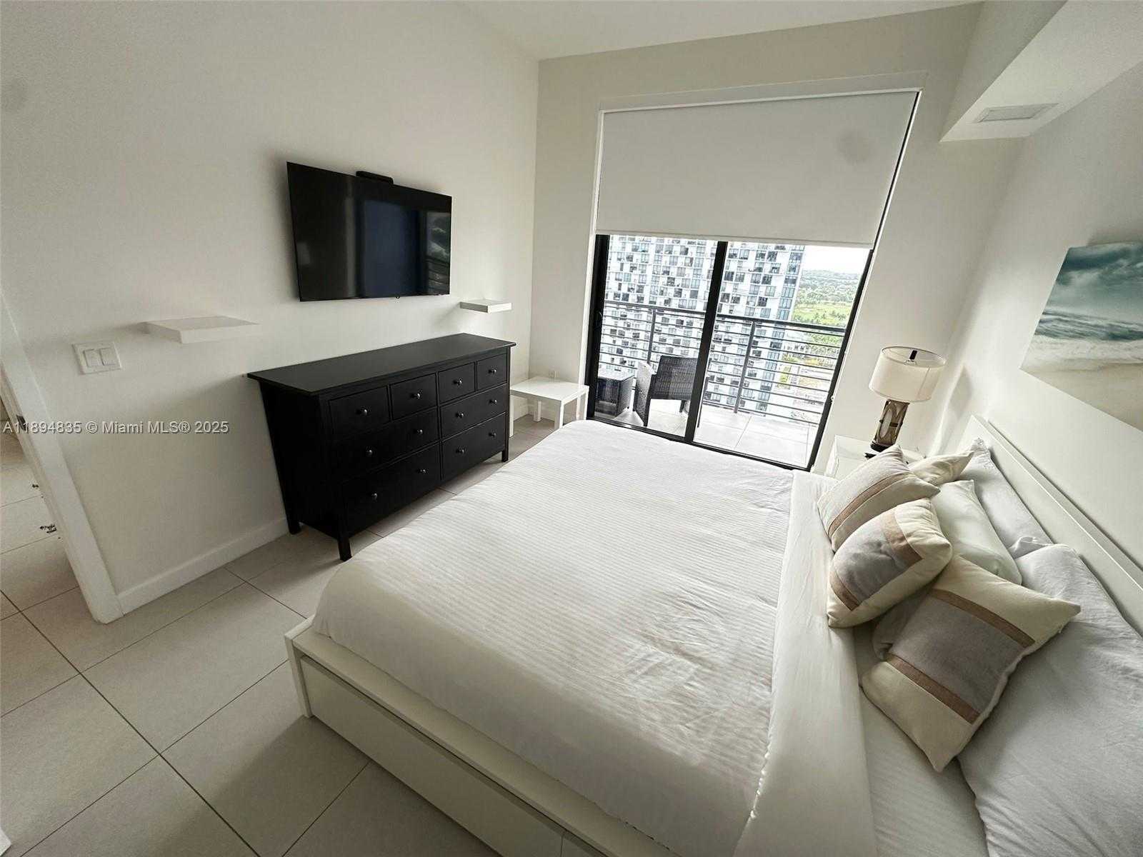Small Image of 5350 NORTH WEST 84TH AVE #1818, Doral Number 7