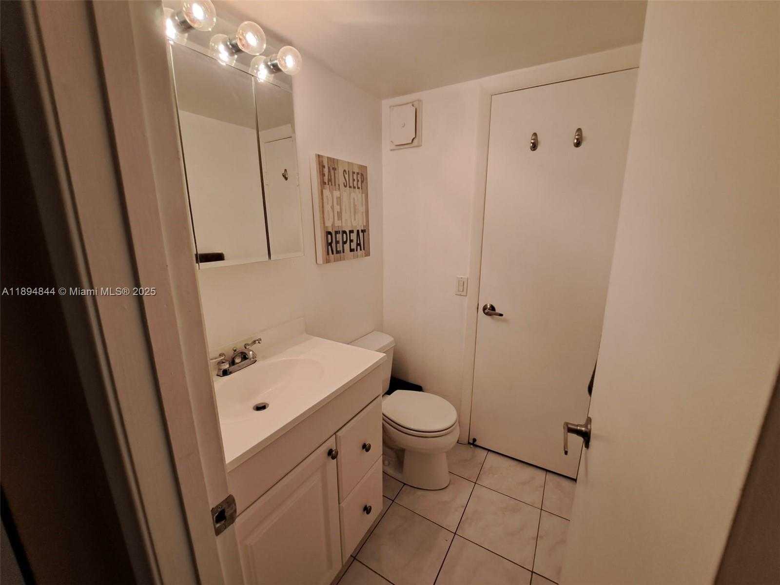 Small Image of 201 178TH DR #332, Sunny Isles Beach Number 18
