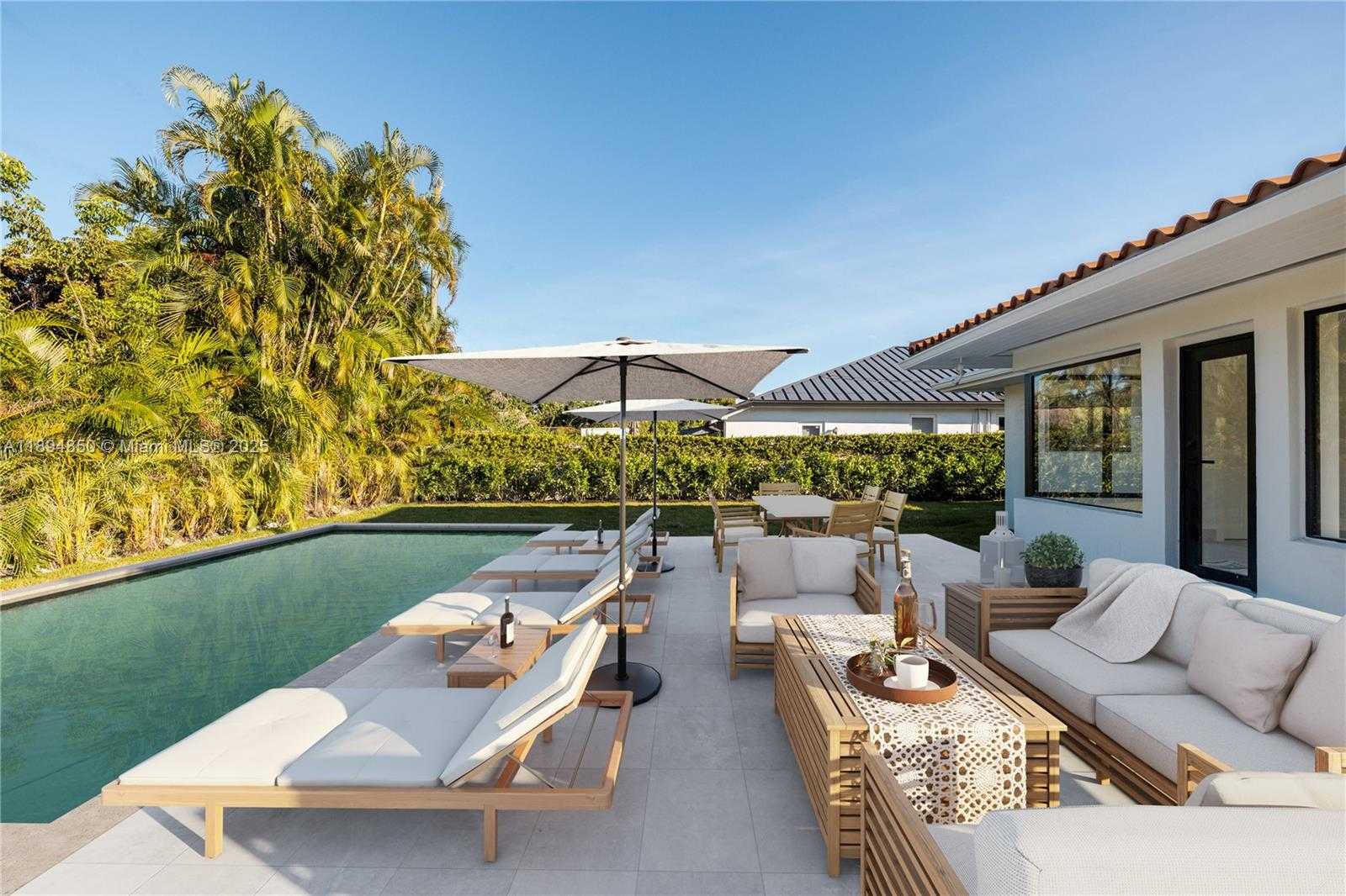 Small Image of 615 SOUTH WEST 21ST RD, Miami Number 2