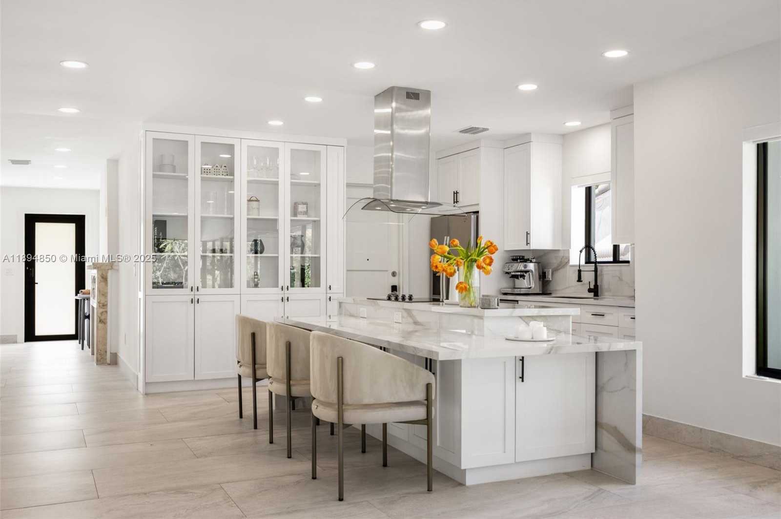 Small Image of 615 SOUTH WEST 21ST RD, Miami Number 6