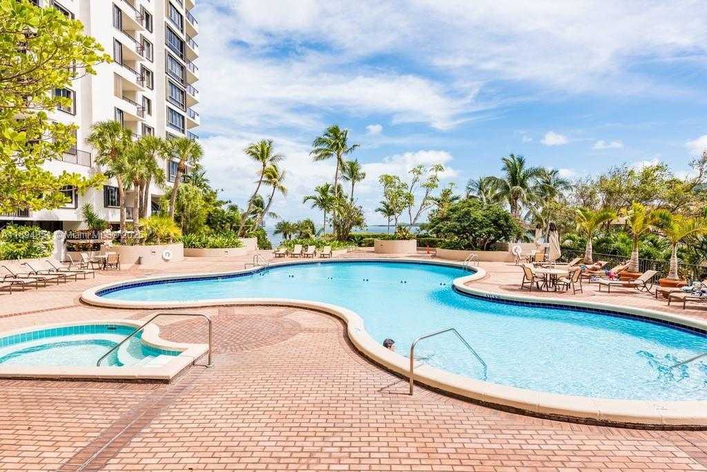 Small Image of 520 BRICKELL KEY DR #APH00, Miami Number 30