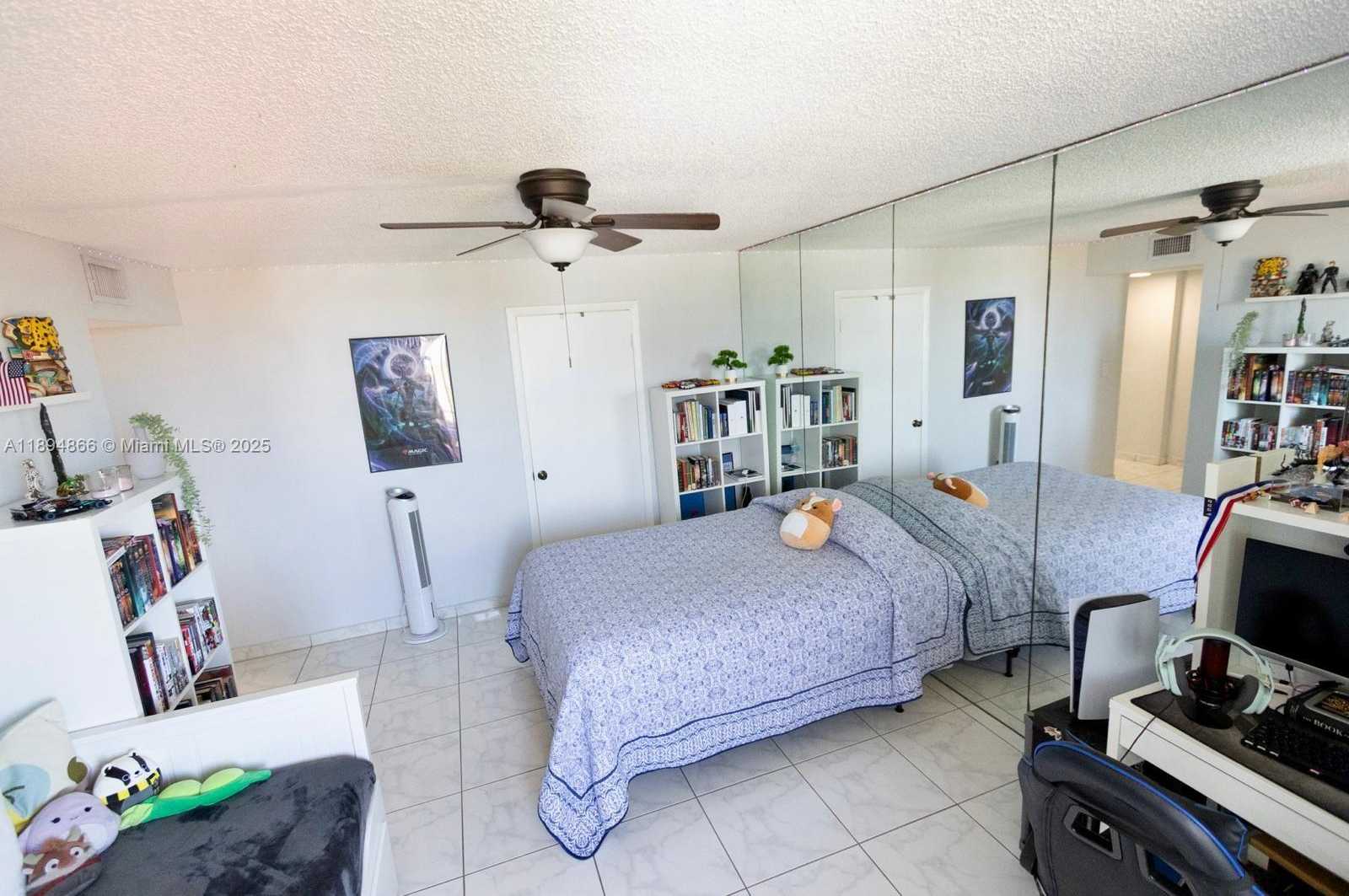 Small Image of 8101 BYRON AVE #508, Miami Beach Number 39