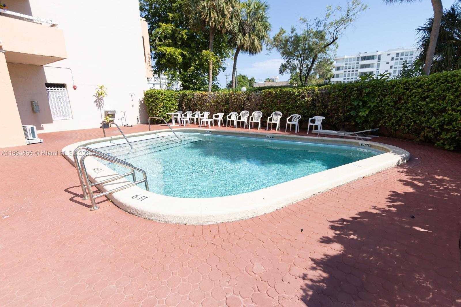 Small Image of 8101 BYRON AVE #508, Miami Beach Number 45
