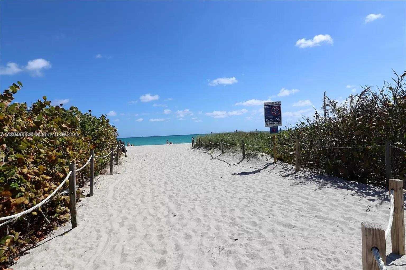 Small Image of 8101 BYRON AVE #508, Miami Beach Number 53