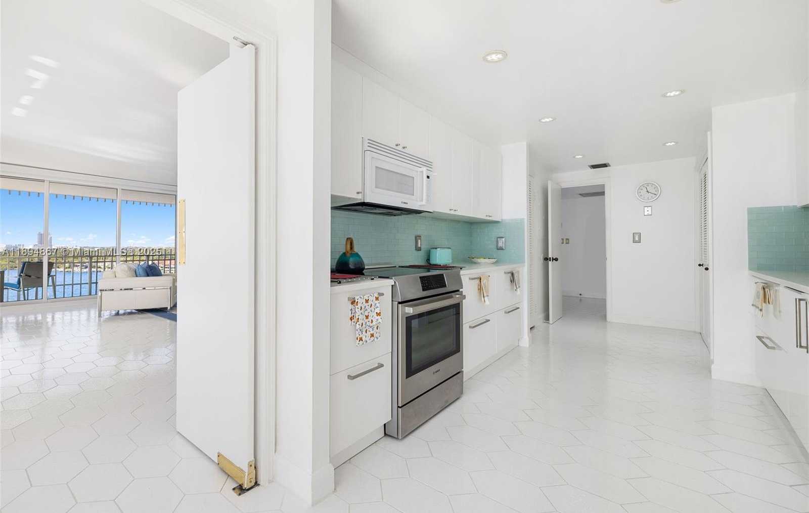 Small Image of 1 GROVE ISLE DR #A1102, Miami Number 11