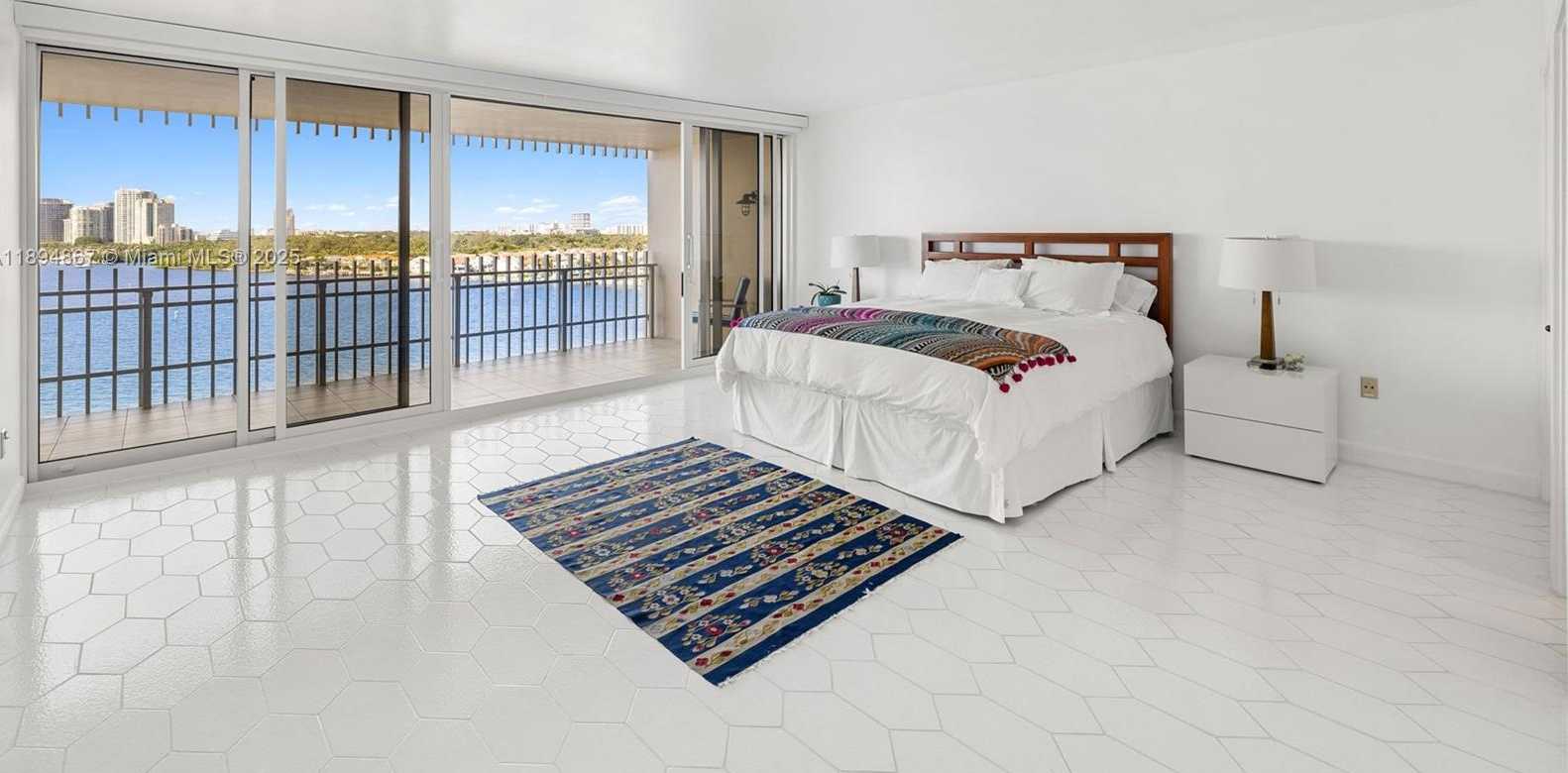 Small Image of 1 GROVE ISLE DR #A1102, Miami Number 16