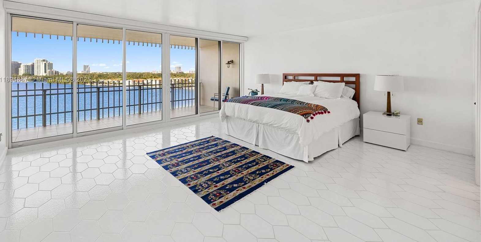 Small Image of 1 GROVE ISLE DR #A1102, Miami Number 17