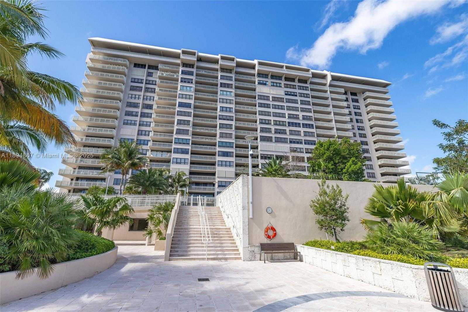Small Image of 1 GROVE ISLE DR #A1102, Miami Number 41