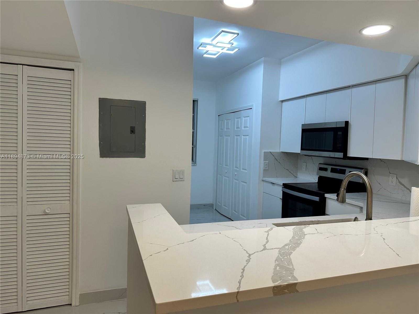 Small Image of 3255 NORTH EAST 184TH ST #12113, Aventura Number 26