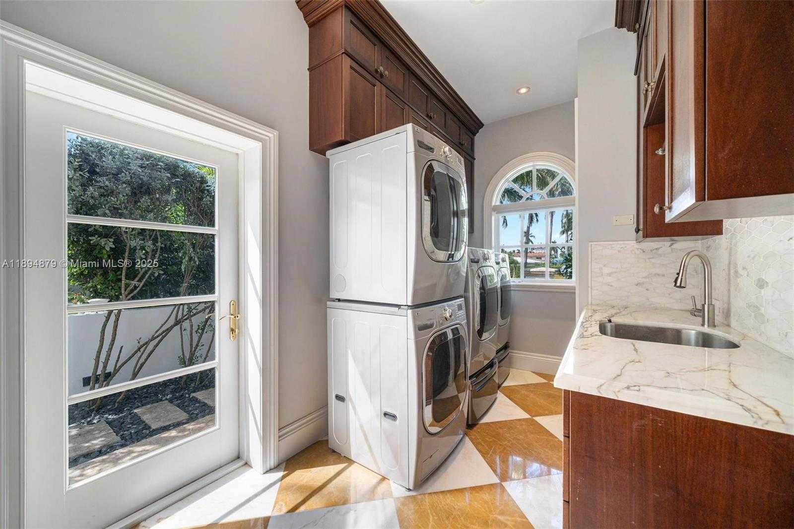 Small Image of 1331 BAY TER, North Bay Village Number 66