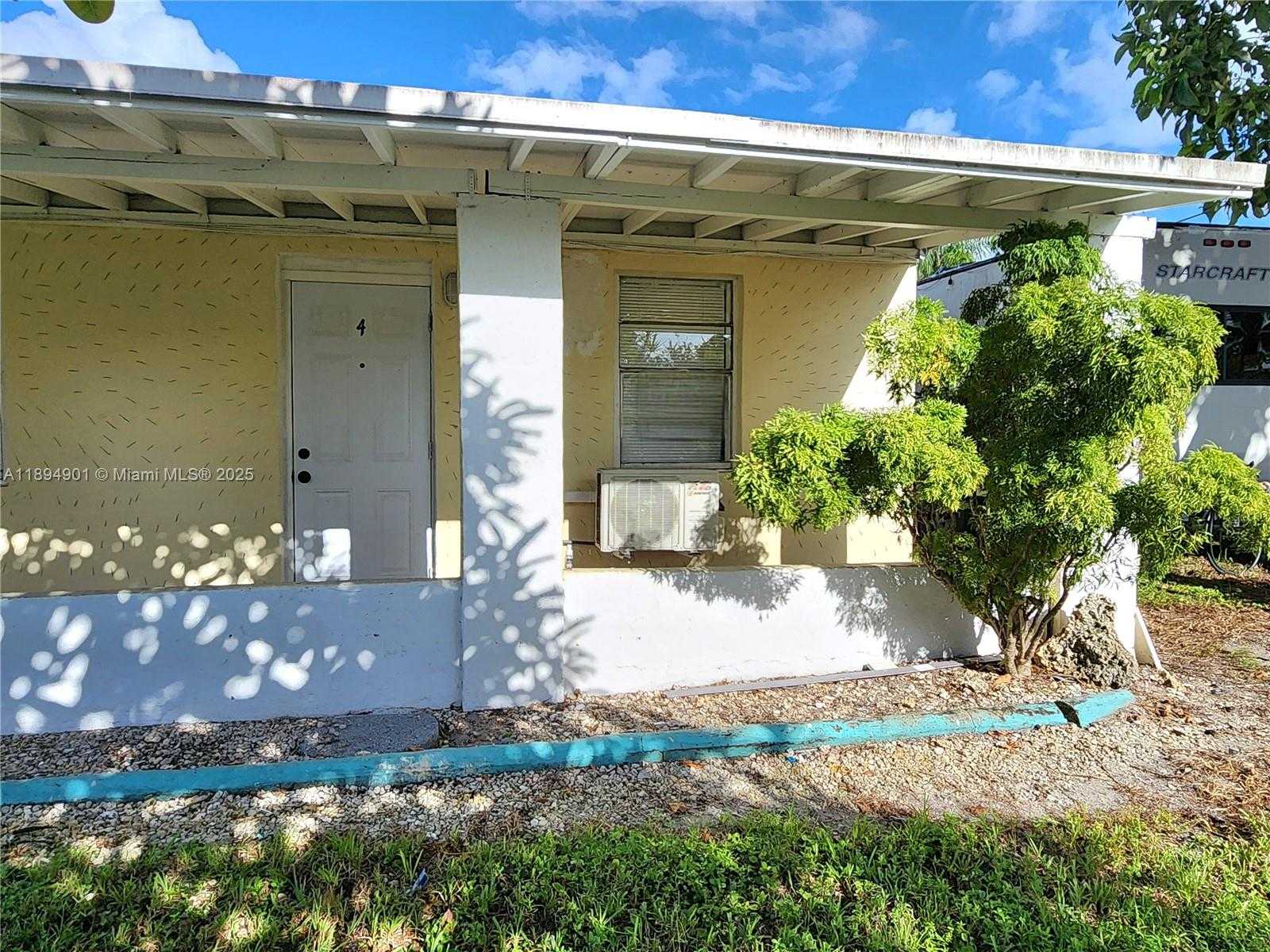 Small Image of 5934 BUCHANAN ST #2-4, Hollywood Number 29