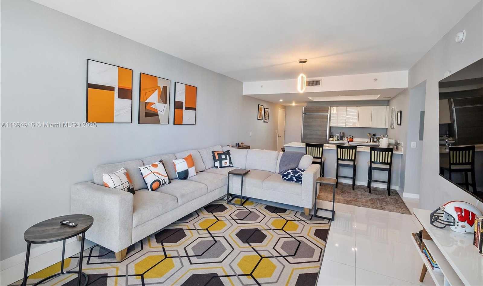 Small Image of 1100 SOUTH MIAMI AVE #3307, Miami Number 3