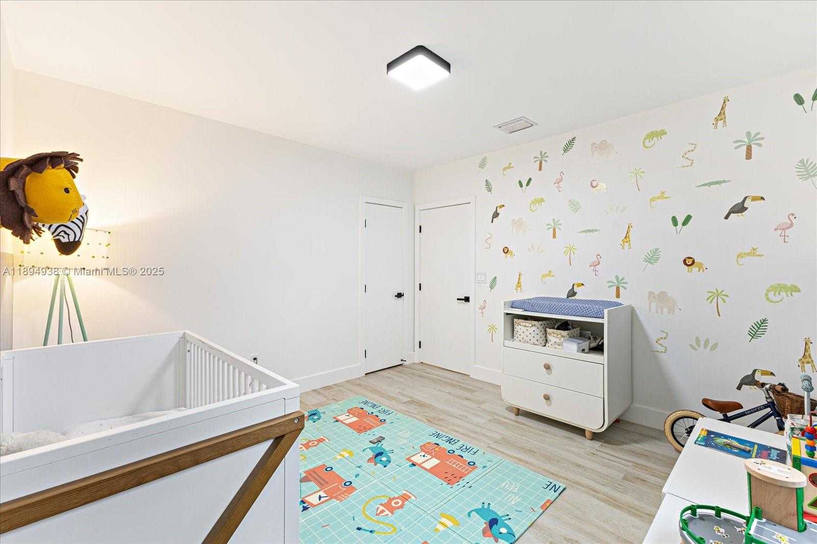Small Image of 228 SOUTH WEST 25TH RD #., Miami Number 14