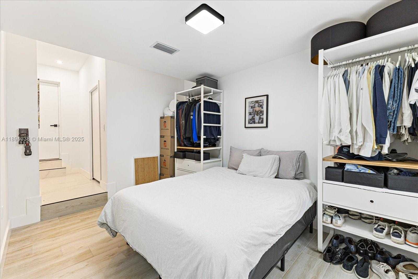 Small Image of 228 SOUTH WEST 25TH RD #., Miami Number 16