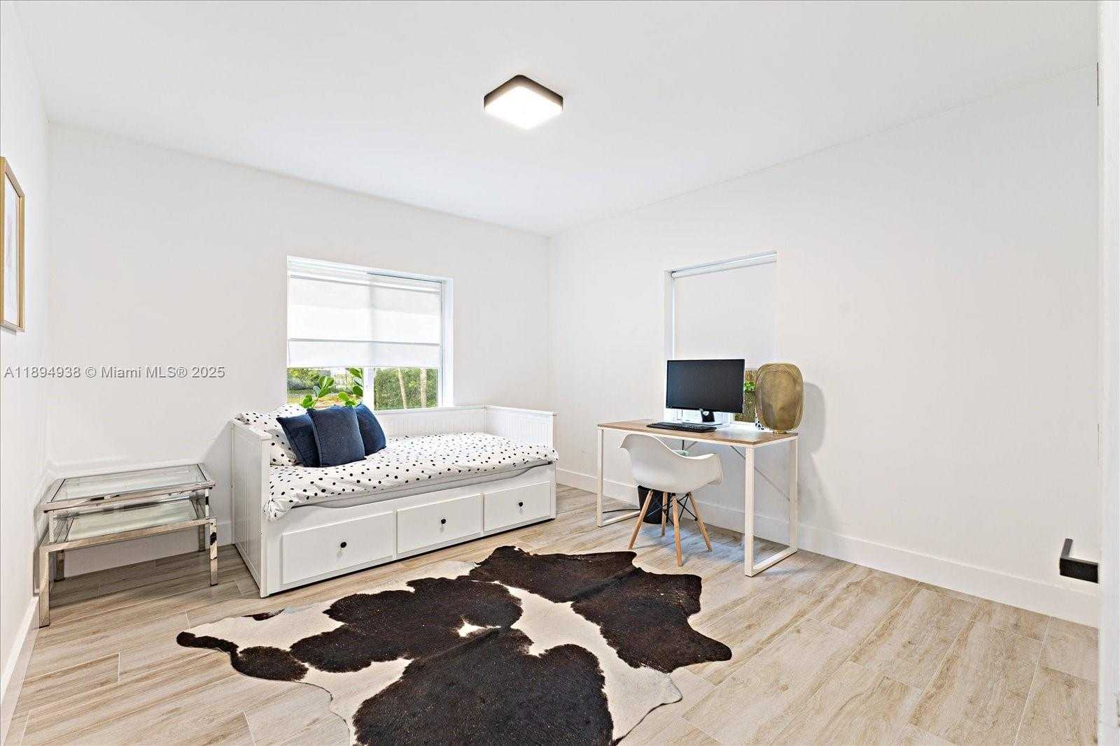 Small Image of 228 SOUTH WEST 25TH RD #., Miami Number 17
