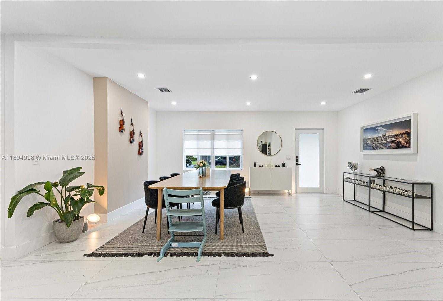 Small Image of 228 SOUTH WEST 25TH RD #., Miami Number 6