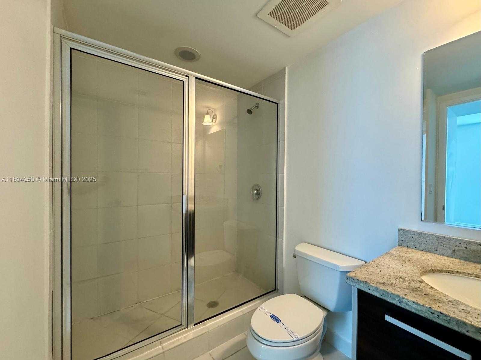 Small Image of 185 NW 7th St, Miami, FL 33136, USA Number 17