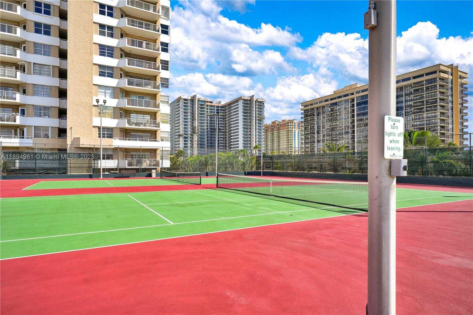 Small Image of 1985 SOUTH OCEAN DR #17F, Hallandale Beach Number 22