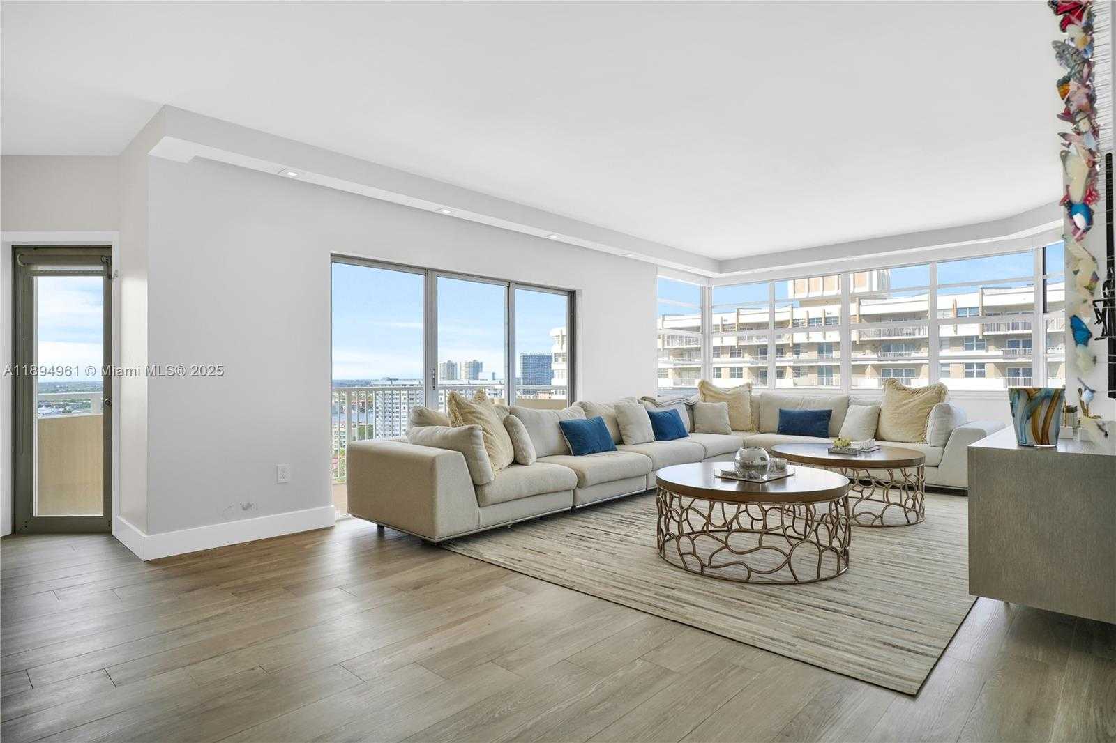 Small Image of 1985 SOUTH OCEAN DR #17F, Hallandale Beach Number 4