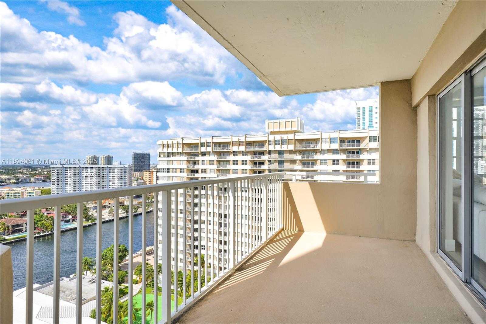 Small Image of 1985 SOUTH OCEAN DR #17F, Hallandale Beach Number 7