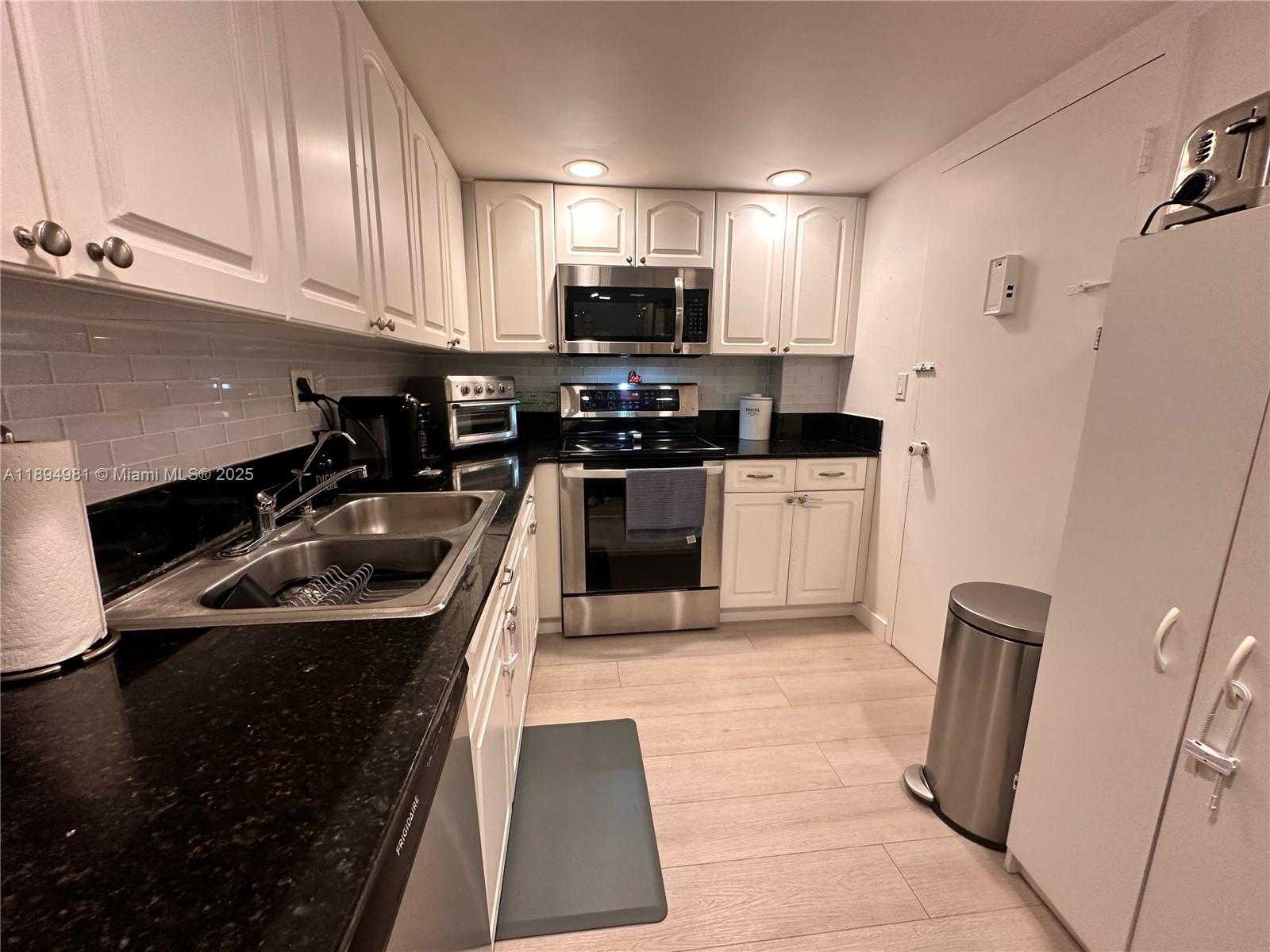 Small Image of 1865 79TH ST CSWY #8N, North Bay Village Number 13