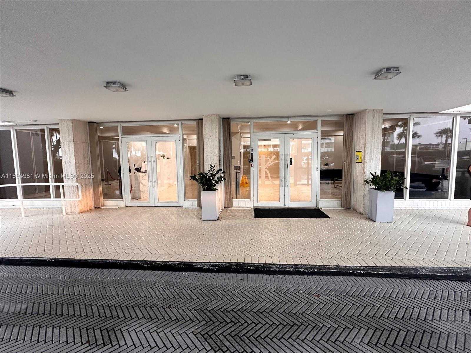 Small Image of 1865 79TH ST CSWY #8N, North Bay Village Number 9