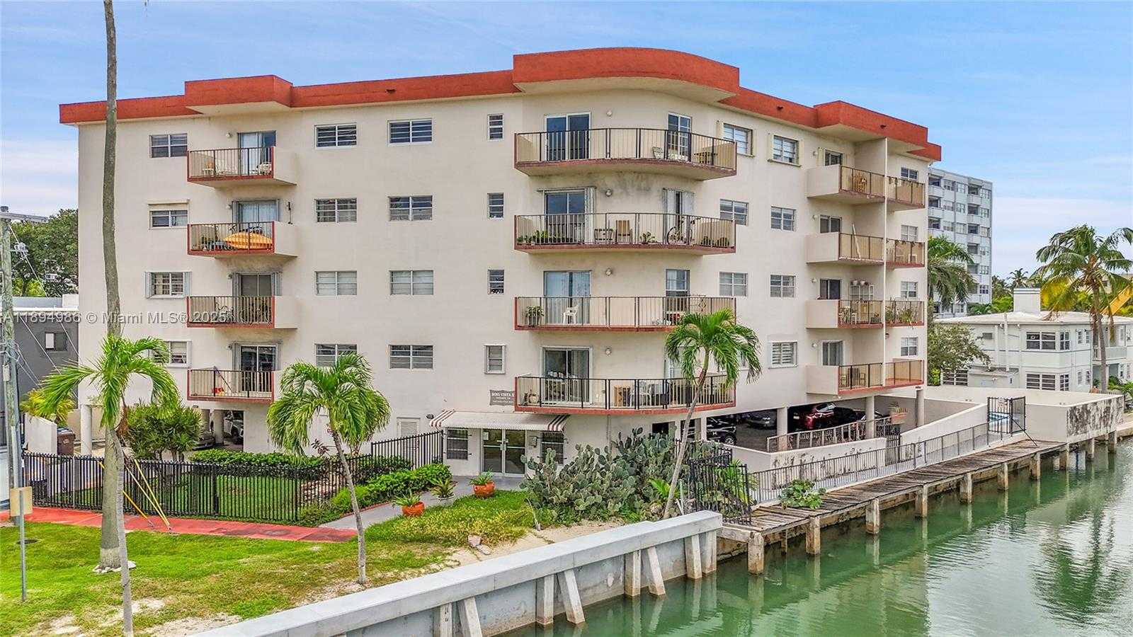 Small Image of 7150 INDIAN CREEK DR #405, Miami Beach Number 21