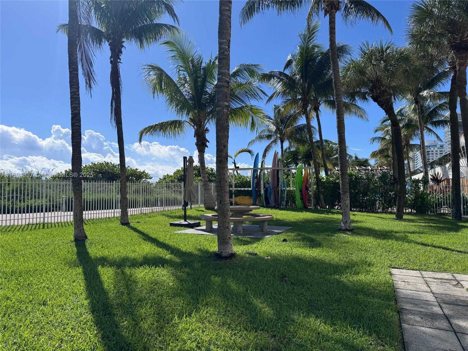 Small Image of 6061 COLLINS AVE #10C, Miami Beach Number 39