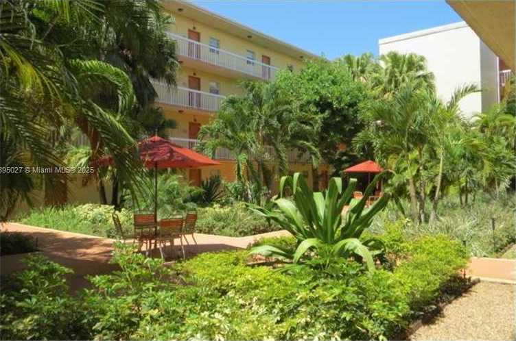 Small Image of 7722 CAMINO REAL #E-219, Miami Number 15