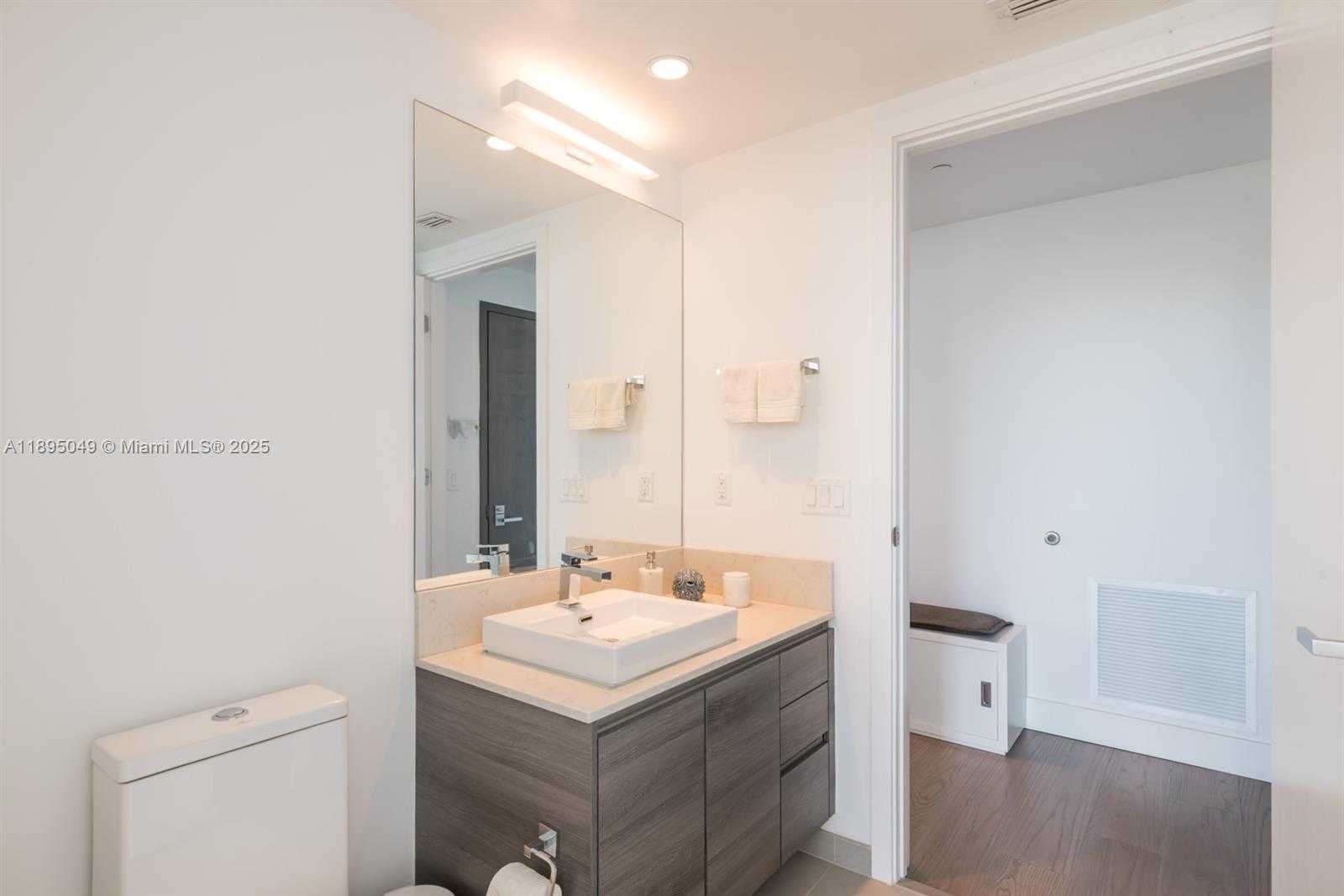 Small Image of 1080 BRICKELL AVE #3601, Miami Number 16
