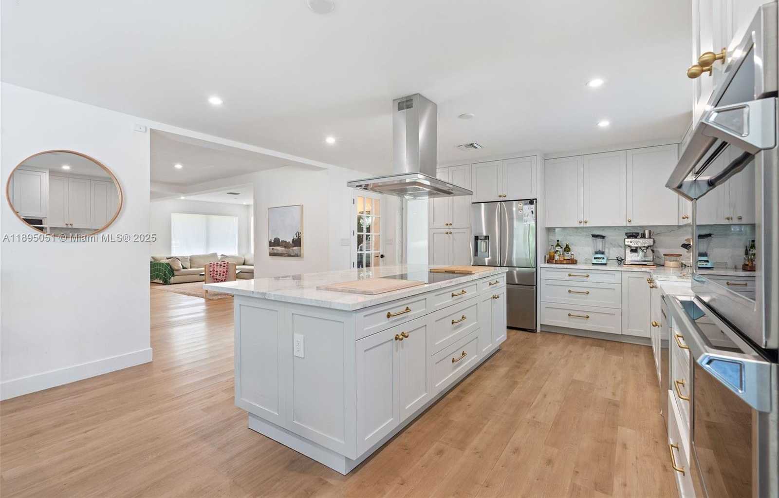 Small Image of 8121 SOUTH WEST 97TH TER, Miami Number 16